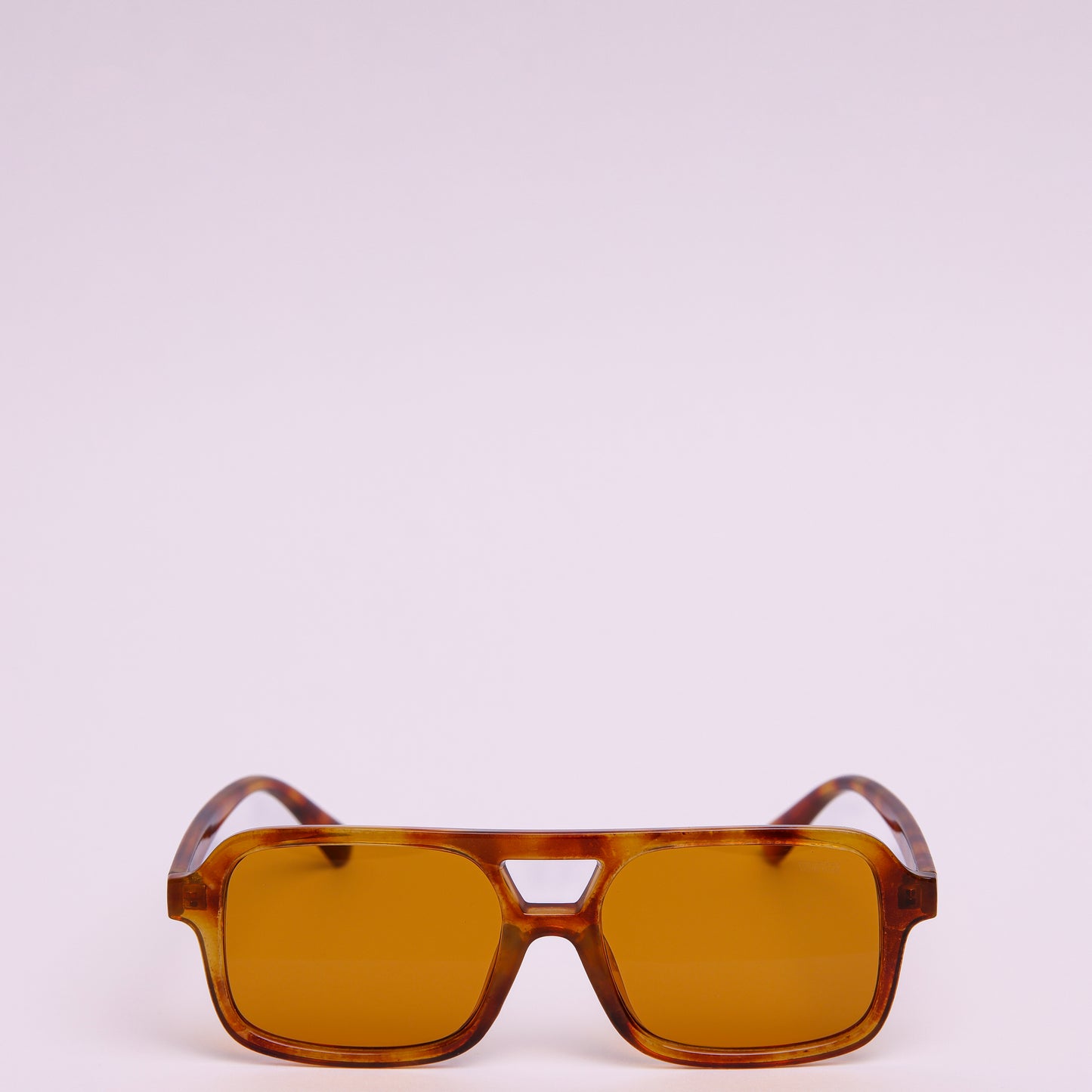 RIO Acetate Sunglasses — Lightness, Attitude & Effortless Style Freedom