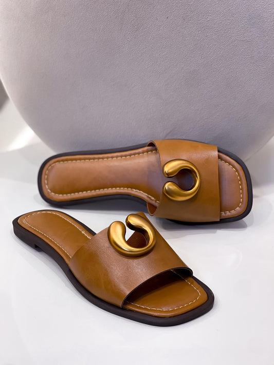 MILA FLAT SANDALS