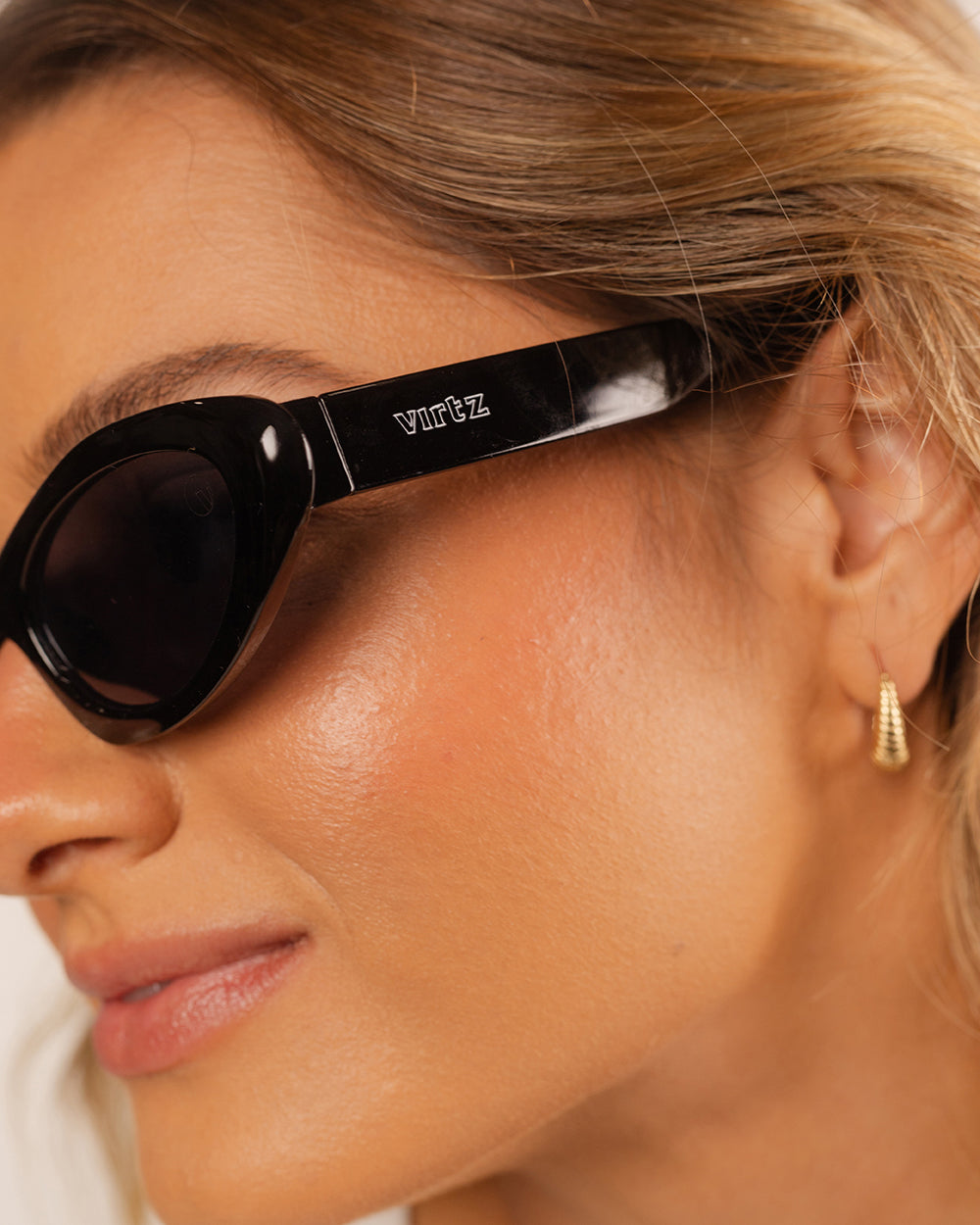 SIENA Cat-Eye Sunglasses — Bold Elegance & Timeless Presence