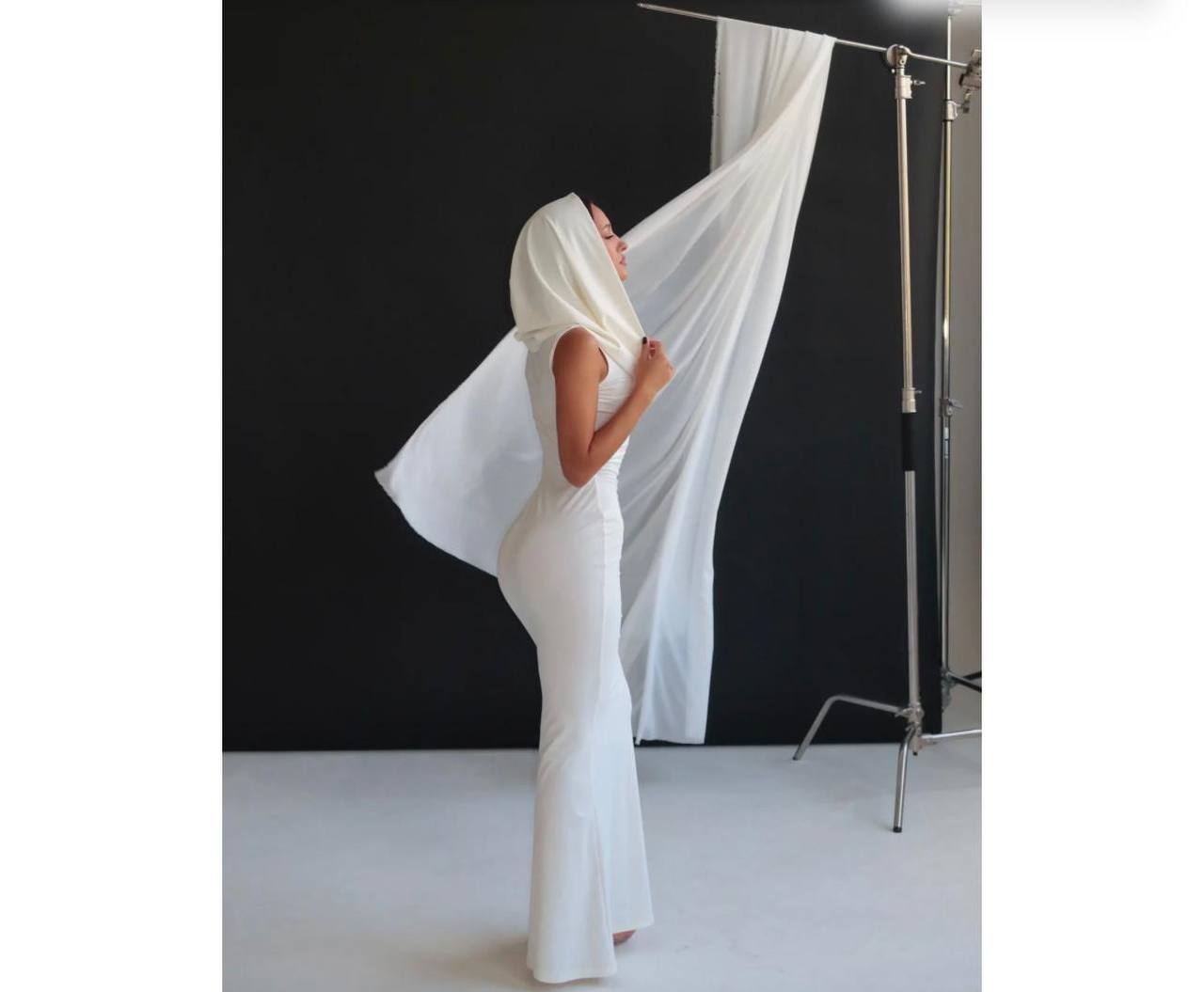 MICRO FABRIC LYCRA LONG HOODED DRESS